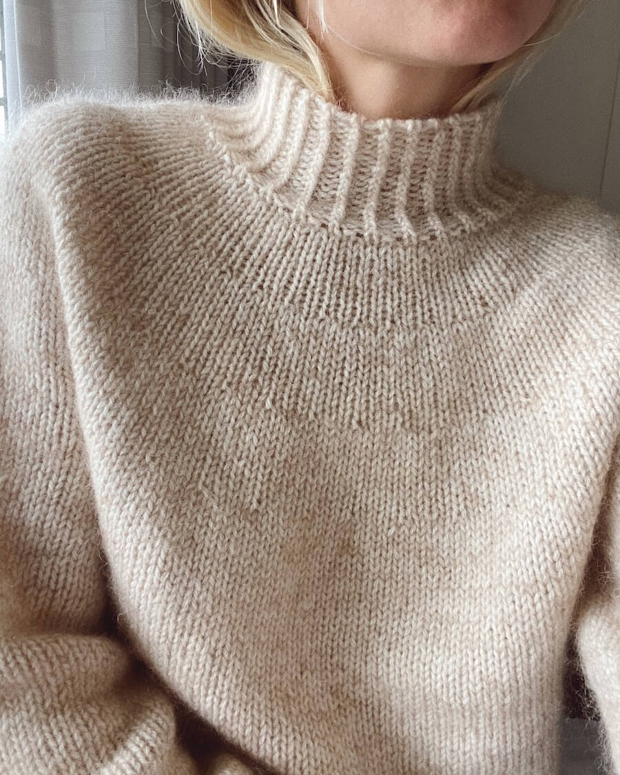 Garnpaket NOVICE SWEATER (Petite Knit)