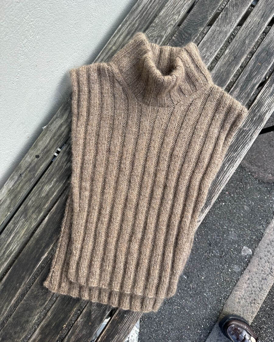 Anleitung für HAZEL NECK (Petite Knit)